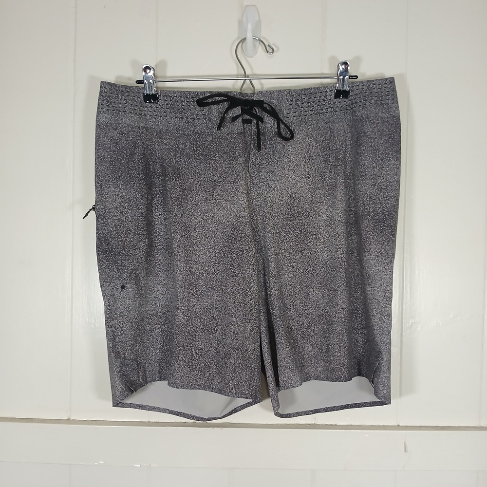 Lululemon Board Shorts Mens 34 Grey Black Speckled Print Lace Up Active